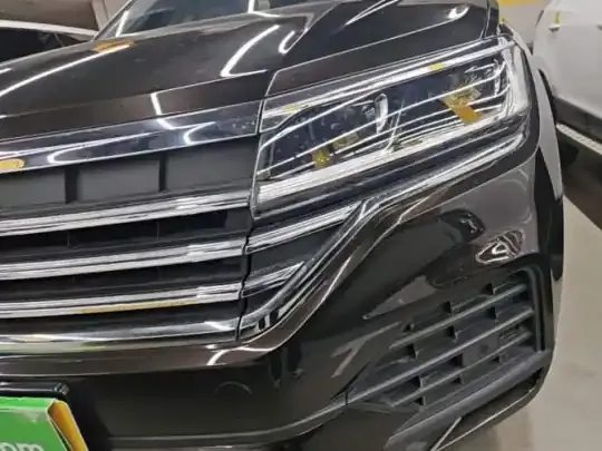Volkswagen Touareg 2021 (25000 км)