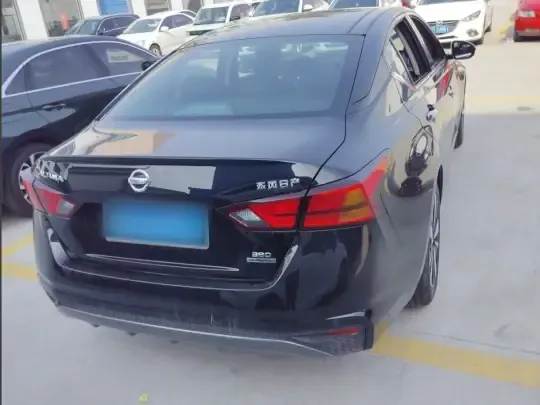 Nissan Teana 2021 (34800 км)