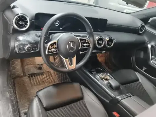 Mercedes-Benz A-Class 2021 (57500 км)