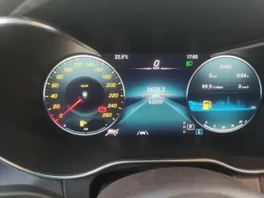 Mercedes-Benz GLC 2021 (65100 км)