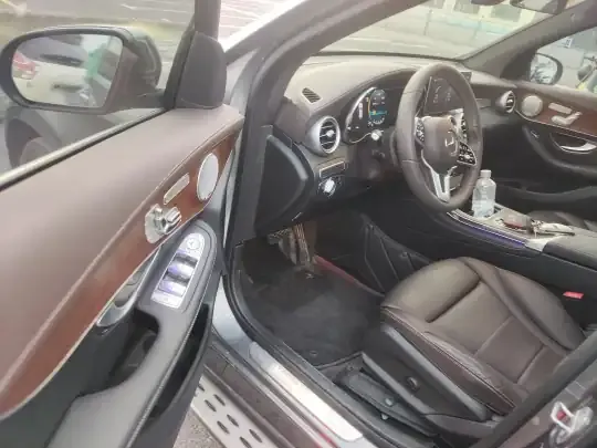 Mercedes-Benz GLC 2021 (65100 км)