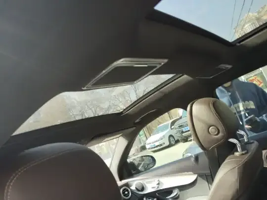 Mercedes-Benz GLC 2021 (143200 км)