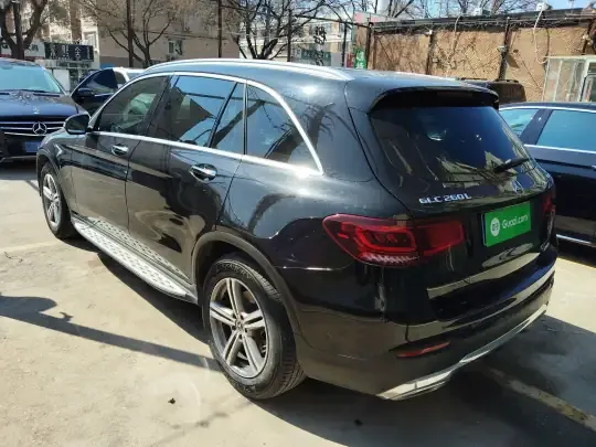 Mercedes-Benz GLC 2021 (143200 км)