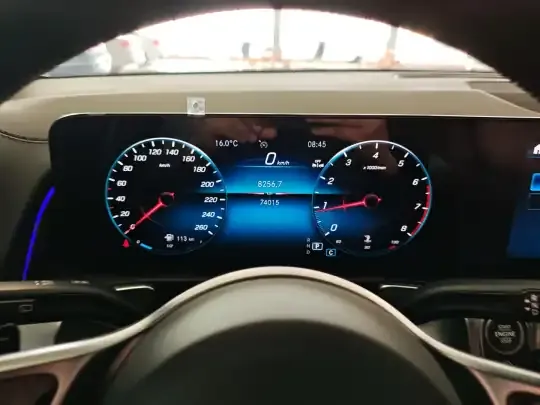Mercedes-Benz GLB 2021 (74000 км)