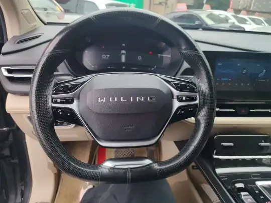 Wuling Victory 2020 (74500 км)