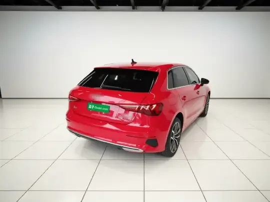 Audi A3 2021 (36800 км)