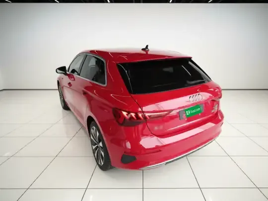 Audi A3 2021 (36800 км)