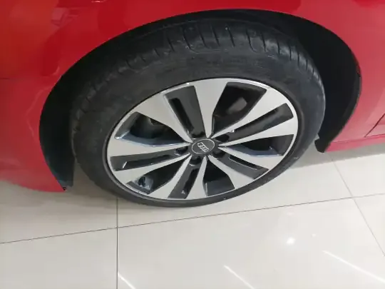 Audi A3 2021 (36800 км)