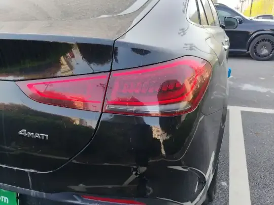 Mercedes-Benz GLE New Energy 2021 (58100 км)