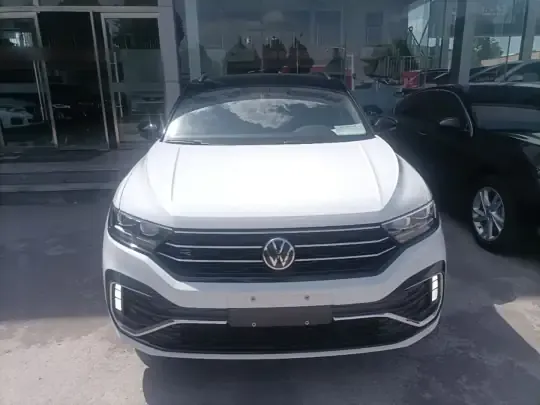 Volkswagen T-ROC 2021 (44900 км)