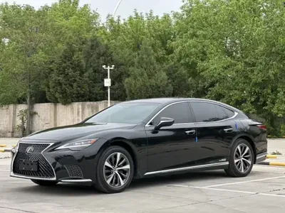 Lexus LS 2021 (88200 км)