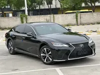 Lexus LS 2021 (88200 км)