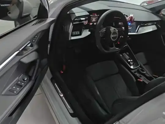 Audi A3 2021 (46900 км)