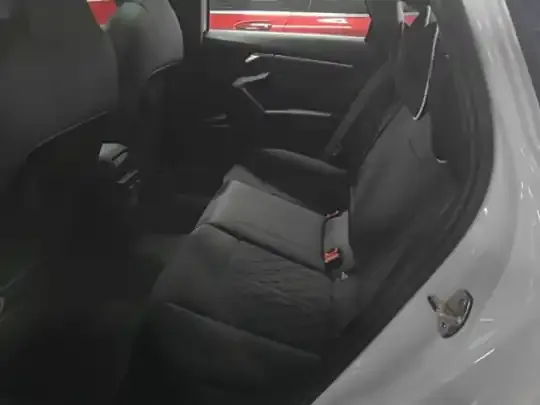 Audi A3 2021 (46900 км)