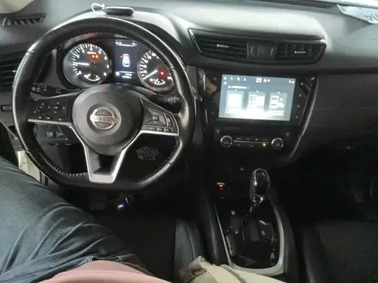 Nissan X-Trail 2021 (67200 км)