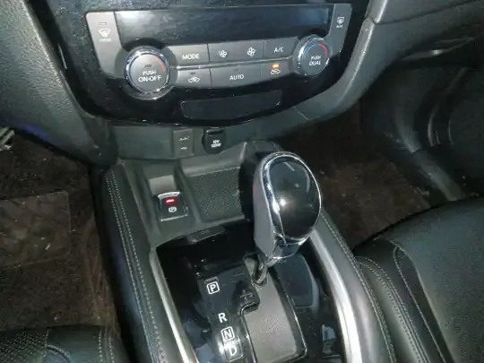Nissan X-Trail 2021 (67200 км)