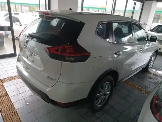 Nissan X-Trail 2021 (67200 км)