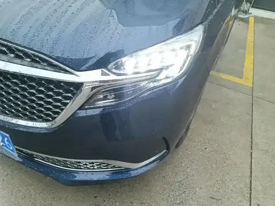 Buick GL8 2021 (48400 км)