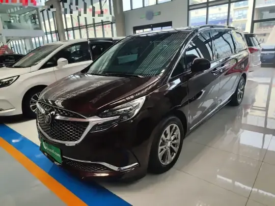 Buick GL8 2021 (92600 км)