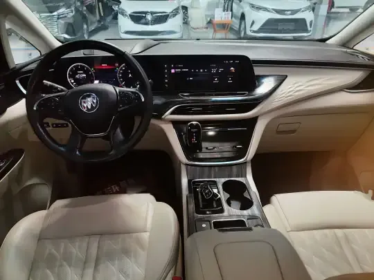 Buick GL8 2021 (92600 км)