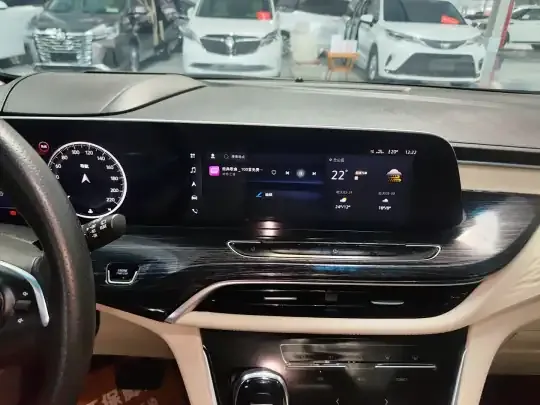 Buick GL8 2021 (92600 км)