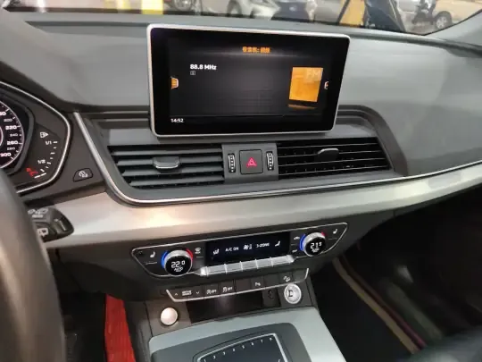 Audi Q5L 2020 (149600 км)