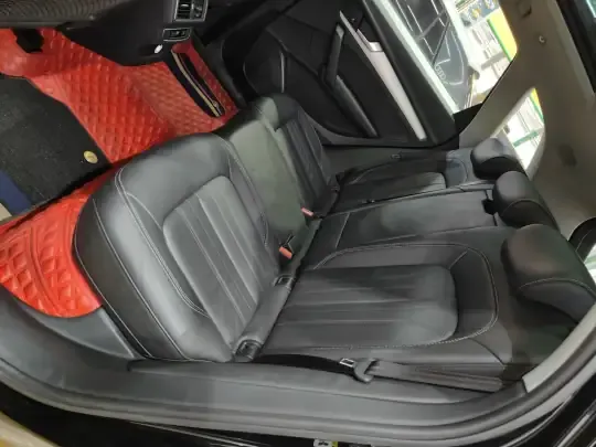 Audi Q5L 2020 (149600 км)