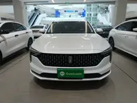 Bestune B70 2021 (23800 км)