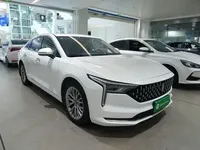 Bestune B70 2021 (23800 км)