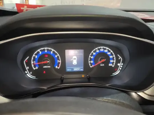 BAIC Beijing X3 2021 (38100 км)