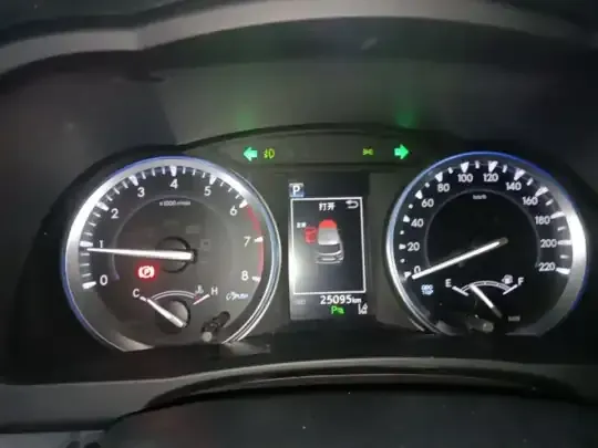 Toyota Highlander 2021 (25000 км)