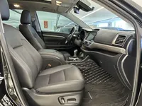 Toyota Highlander 2021 (35700 км)