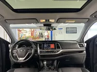 Toyota Highlander 2021 (35700 км)