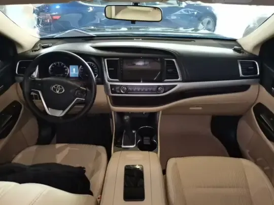Toyota Highlander 2021 (78200 км)