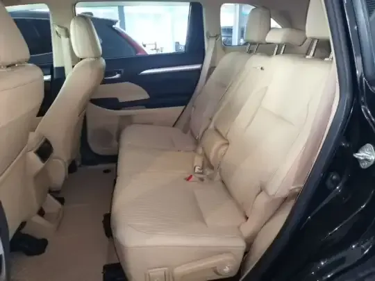 Toyota Highlander 2021 (78200 км)