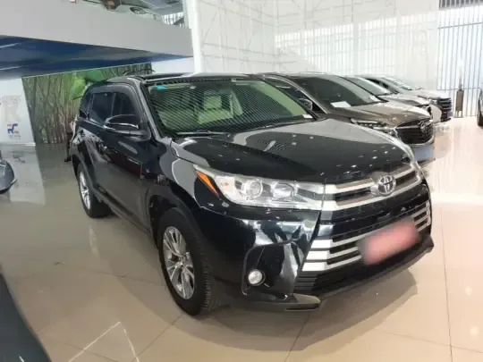 Toyota Highlander 2021 (78200 км)