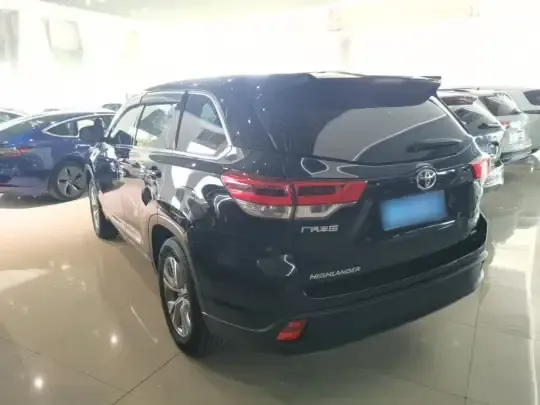 Toyota Highlander 2021 (78200 км)