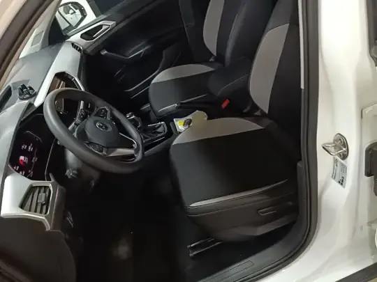 Volkswagen Tacqua 2021 (85700 км)