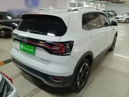 Volkswagen Tacqua 2021 (85700 км)