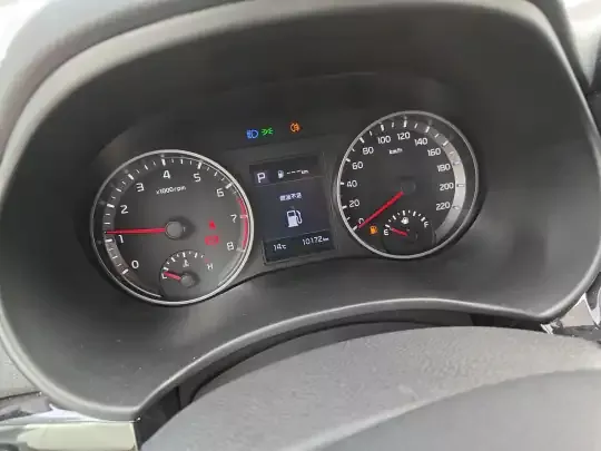 Kia kx1 Stonic 2021 (10200 км)