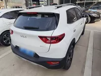 Kia kx1 Stonic 2021 (10200 км)