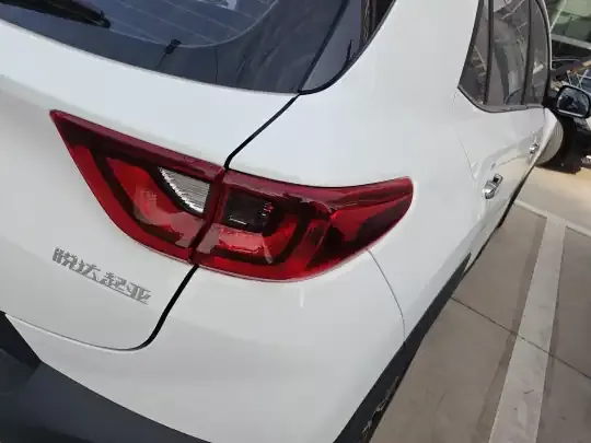 Kia kx1 Stonic 2021 (10200 км)