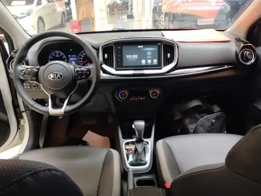 Kia kx1 Stonic 2021 (38500 км)
