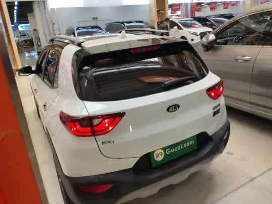 Kia kx1 Stonic 2021 (38500 км)