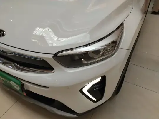 Kia kx1 Stonic 2021 (38500 км)