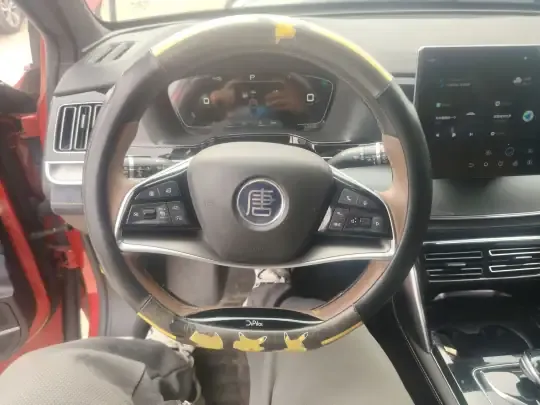 BYD Tang New Energy 2021 (57400 км)