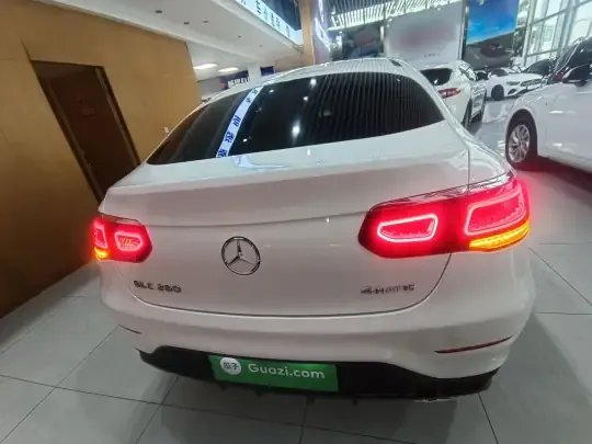 Mercedes-Benz GLC Coupe 2021 (98200 км)