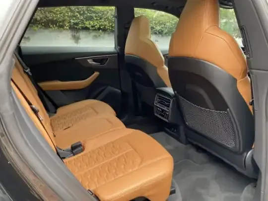 Audi RS Q8 2021 (31700 км)