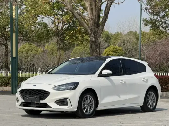 Ford Focus Active 2021 (44200 км)
