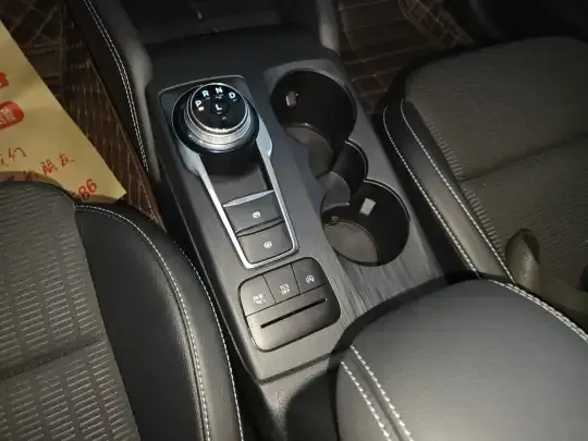 Ford Focus Active 2021 (44200 км)